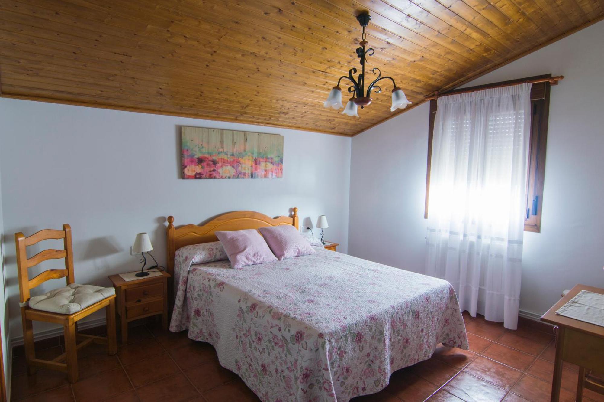 Apartamentos Rurales El Prado Pinofranqueado Exterior photo